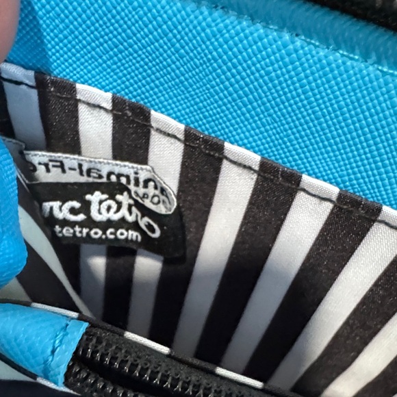 Marc Tetro Blue Dog Design Wallet - Picture 5 of 6